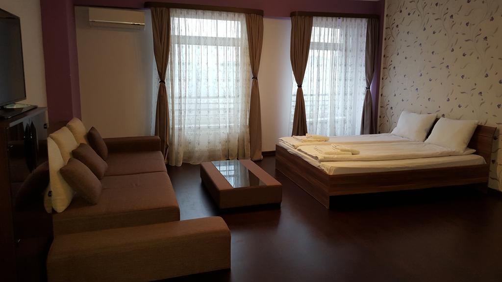 Sunlight Studio Apartment 拉迪亚 外观 照片